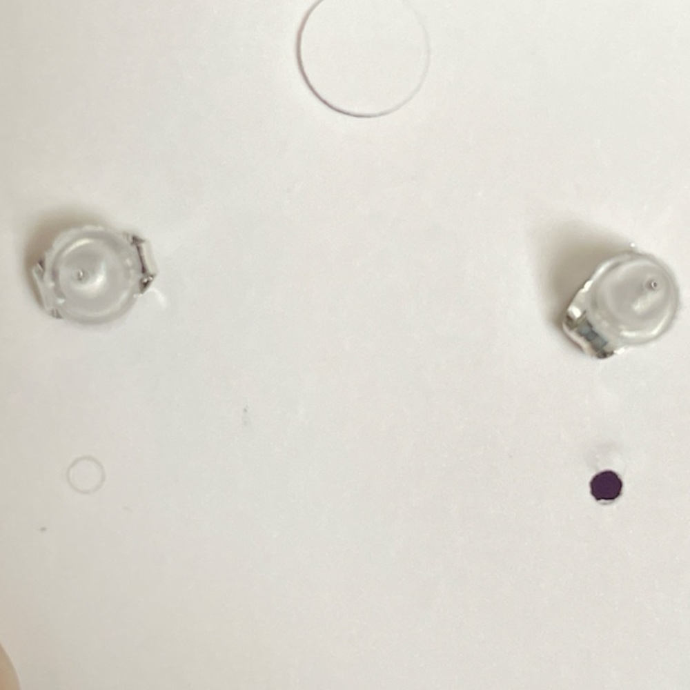 🐼 Panda Earrings - Picture 2 of 3